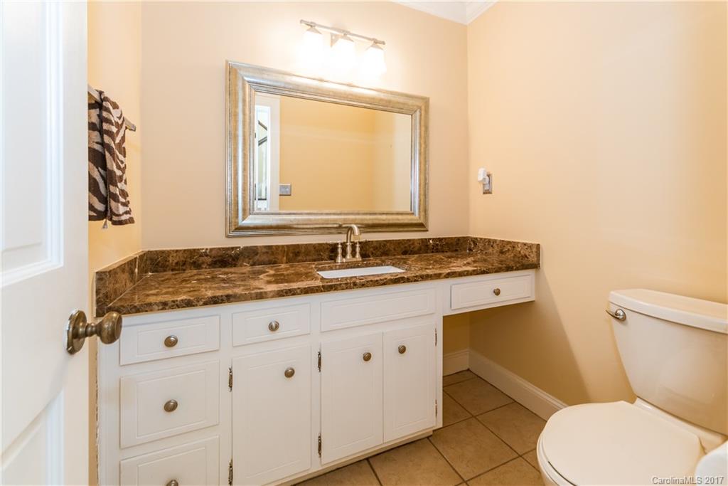 27 Fairway Ridge Lake Wylie, SC 29710 - Photo 11 of 24 Gallery Image 11
