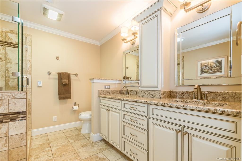27 Fairway Ridge Lake Wylie, SC 29710 - Photo 15 of 24 Gallery Image 15