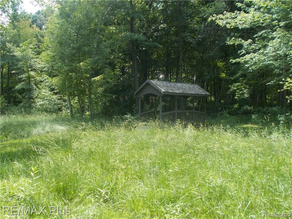 3903 5 Lakes Road Lapeer, MI 48446 - Photo 67 of 70 DSCN2490.JPG