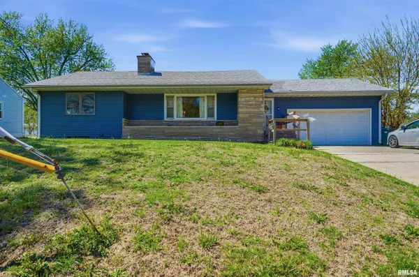 $199,900 | 111 North Sanderson Avenue, Bartonville, IL 61607