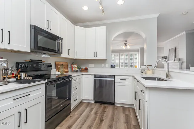 $425,000 | 5905 Cameo Glass Way, Raleigh, NC 27612