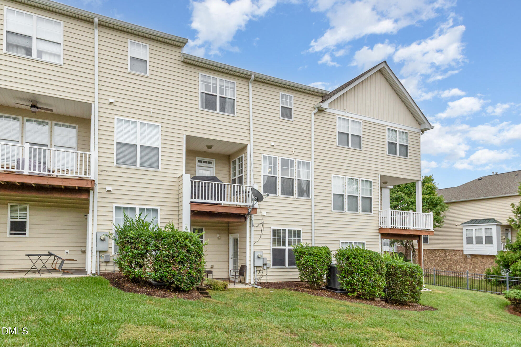 5905 Cameo Glass Way Raleigh, NC 27612 - Photo 35 of 38 047_kv0a0371-edit_626