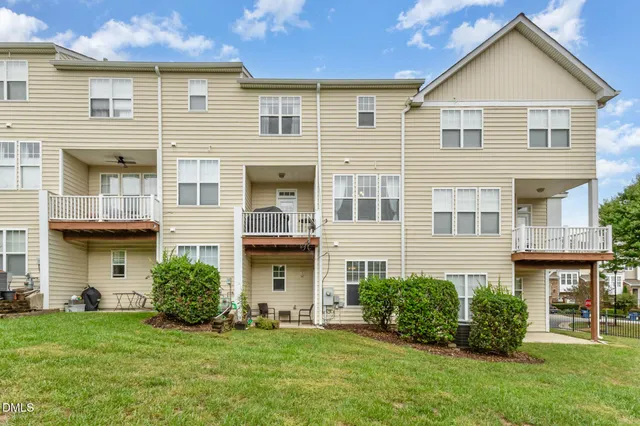 $425,000 | 5905 Cameo Glass Way, Raleigh, NC 27612