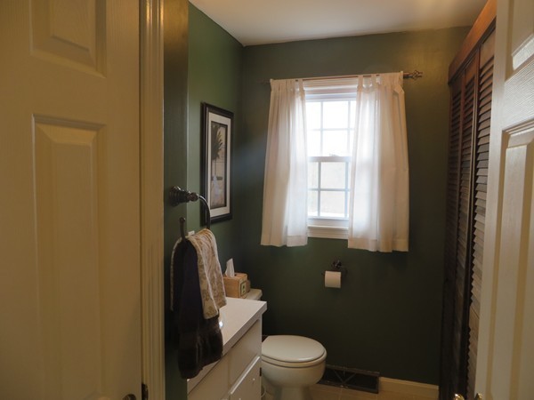 166 Boston Road Chelmsford, MA 01824 - Photo 13 of 20