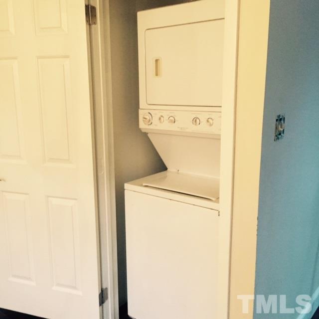 722 Newcombe Road Raleigh, NC 27610 - Photo 11 of 19 a utility room with dryer and washer