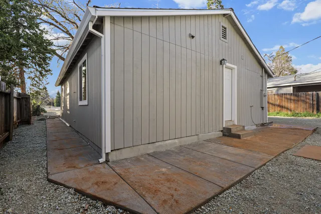 $259,900 | 1865 Ashby Road, Shasta Lake, CA 96019