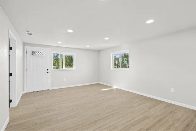 $259,900 | 1865 Ashby Road, Shasta Lake, CA 96019