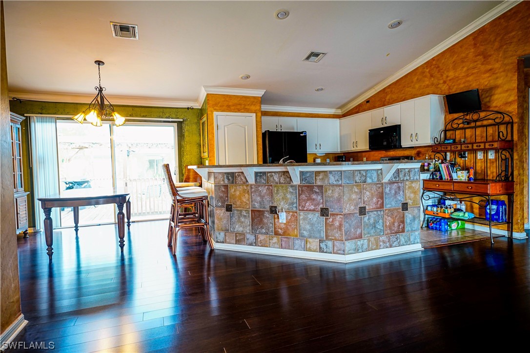 9024 Morris Road Fort Myers, FL 33967 - Photo 5 of 27 Gallery Image 5