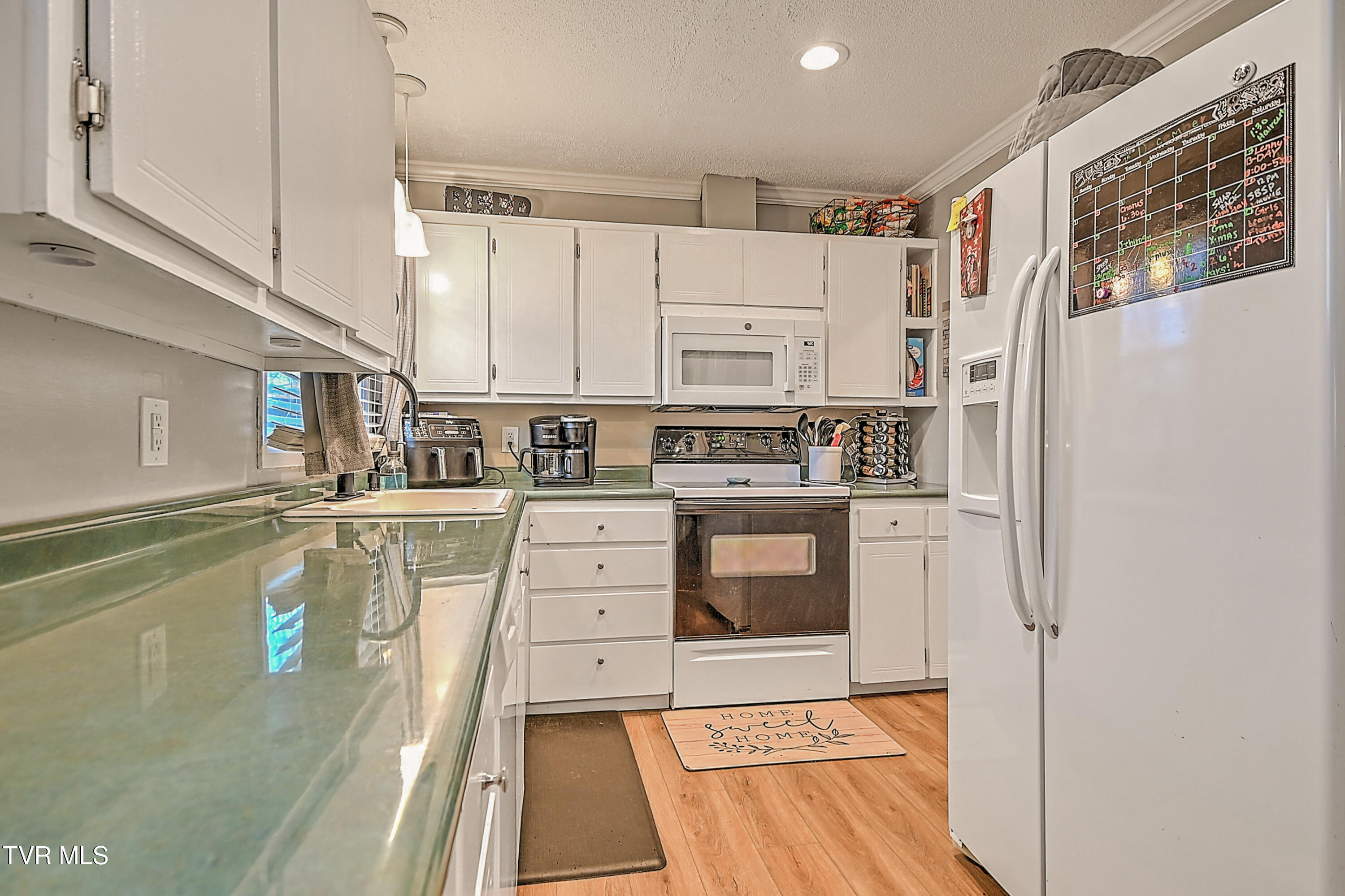 2001 Indian Ridge Road Johnson City, TN 37604 - Photo 12 of 36 2001 Indian Ridge MD-18