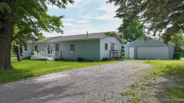 $1,800 | 1442 South 11 Mile Road, Auburn, MI 48611