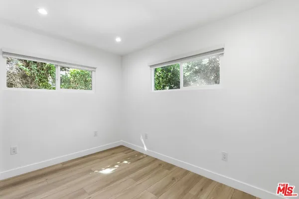 $3,495 | 11671 Chandler Boulevard, Valley Village, CA 91601