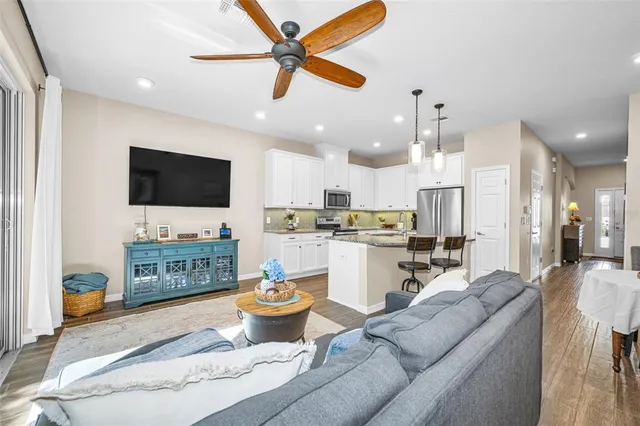 $487,000 | 1220 Sunset Lane, Dunedin, FL 34698