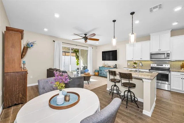 $487,000 | 1220 Sunset Lane, Dunedin, FL 34698