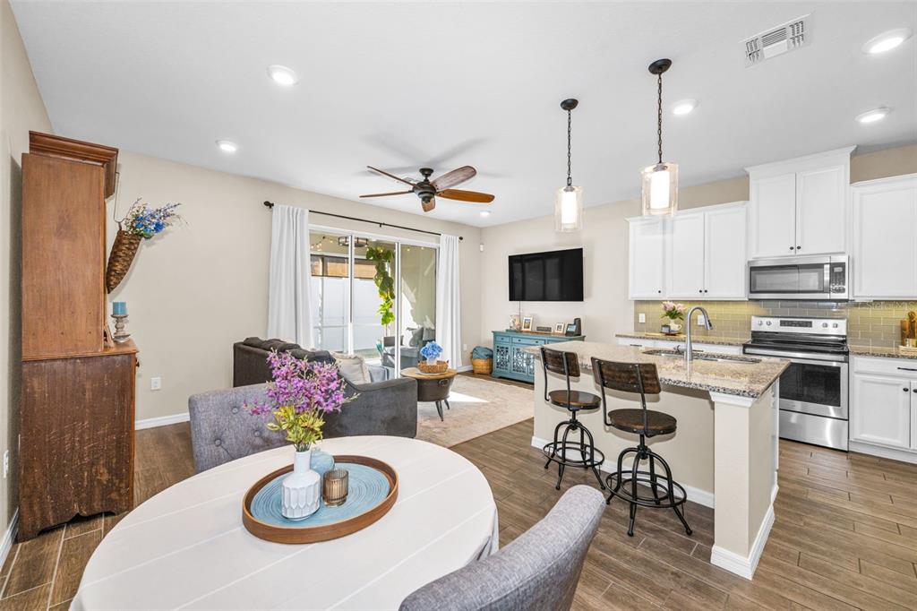 1220 Sunset Lane Dunedin, FL 34698 - Photo 7 of 34