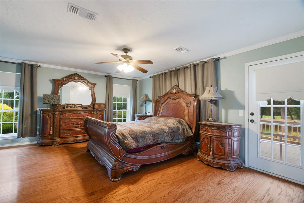 146 County Road Powderly, TX 75473 - Photo 11 of 40