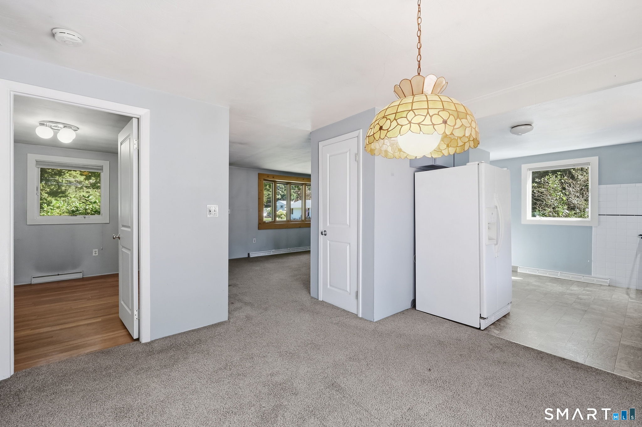 33 Spring Garden Road Enfield, CT 06082 - Photo 17 of 34 Gallery Image 17