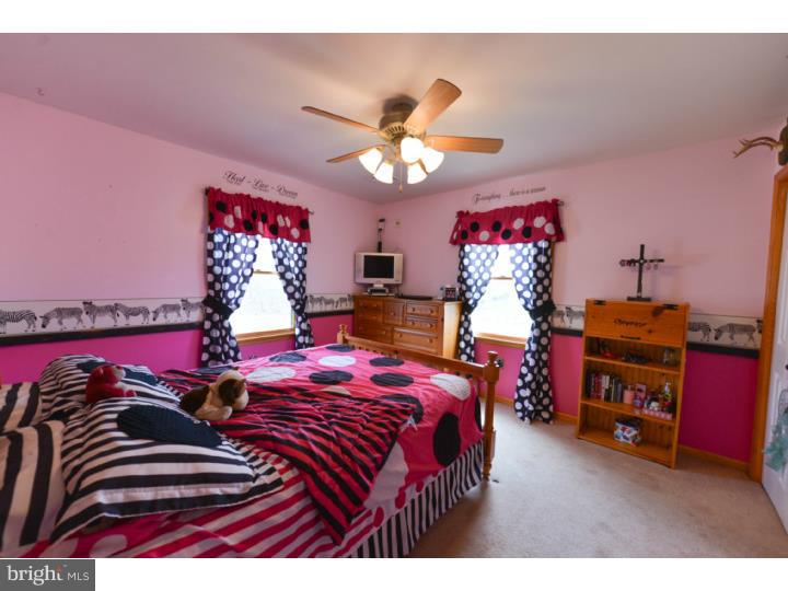 83 Dartmouth Road Pennsville, NJ 08070 - Photo 16 of 23 Bedroom