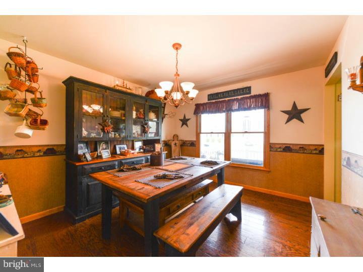 83 Dartmouth Road Pennsville, NJ 08070 - Photo 9 of 23 Dining Room