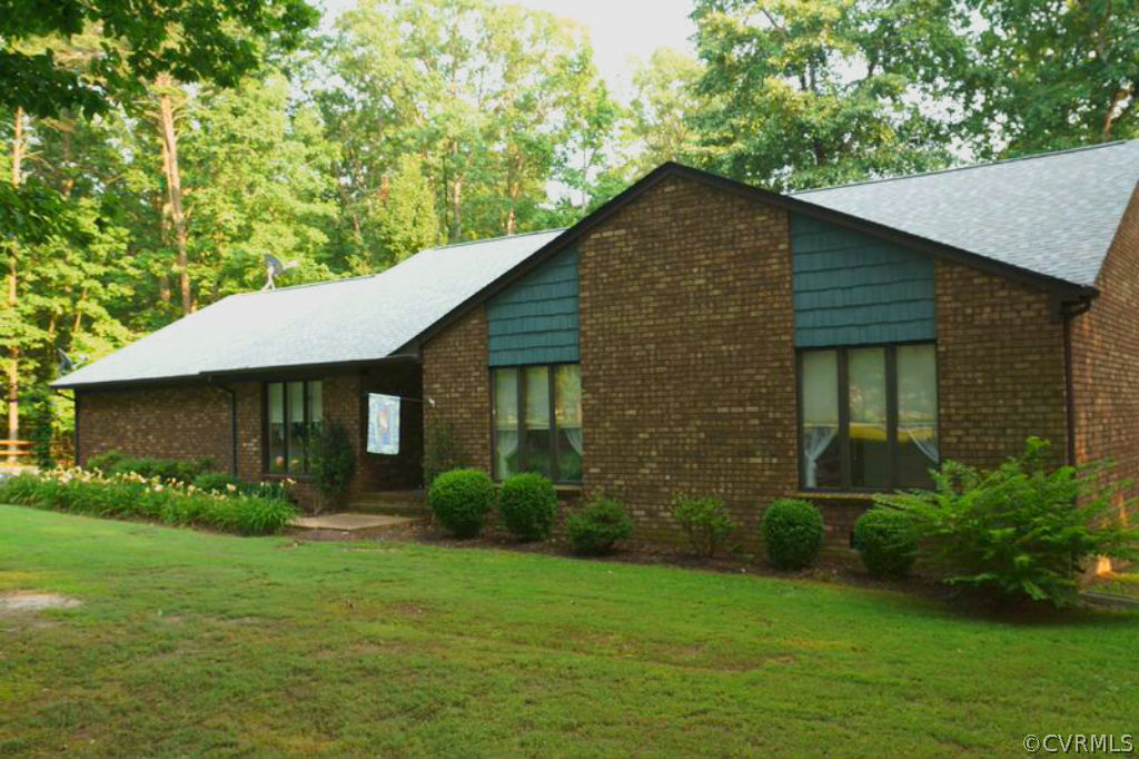 23 Morningside Road Cartersville, VA 23027 - Photo 2 of 22 Gallery Image 2