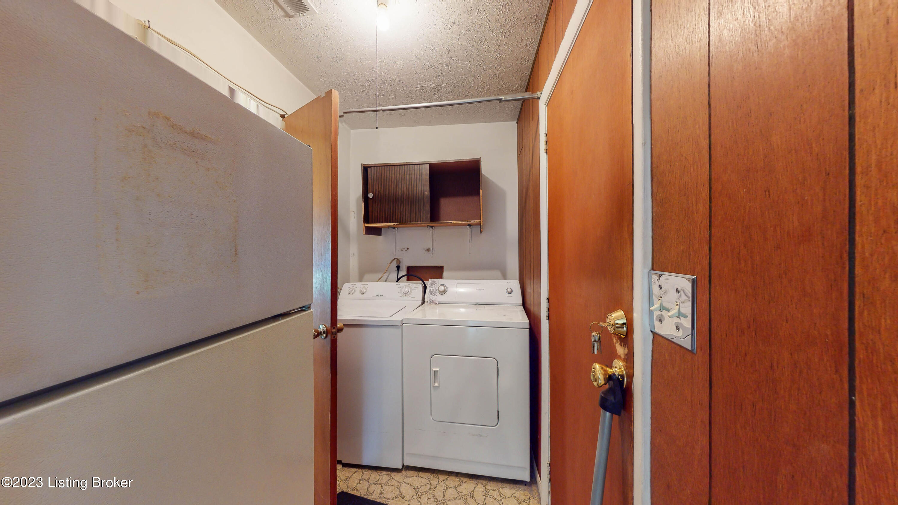 5525 Ridgecrest Road Louisville, KY 40218 - Photo 14 of 50 5525-Ridgecrest-Rd_014