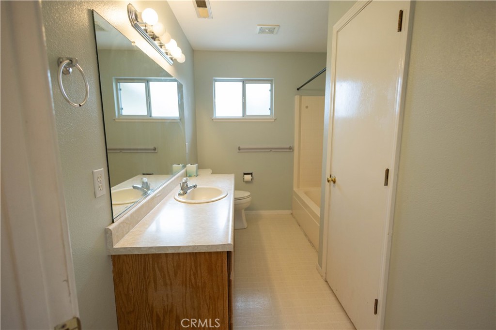 6042 Grange Road Corning, CA 96021 - Photo 16 of 38