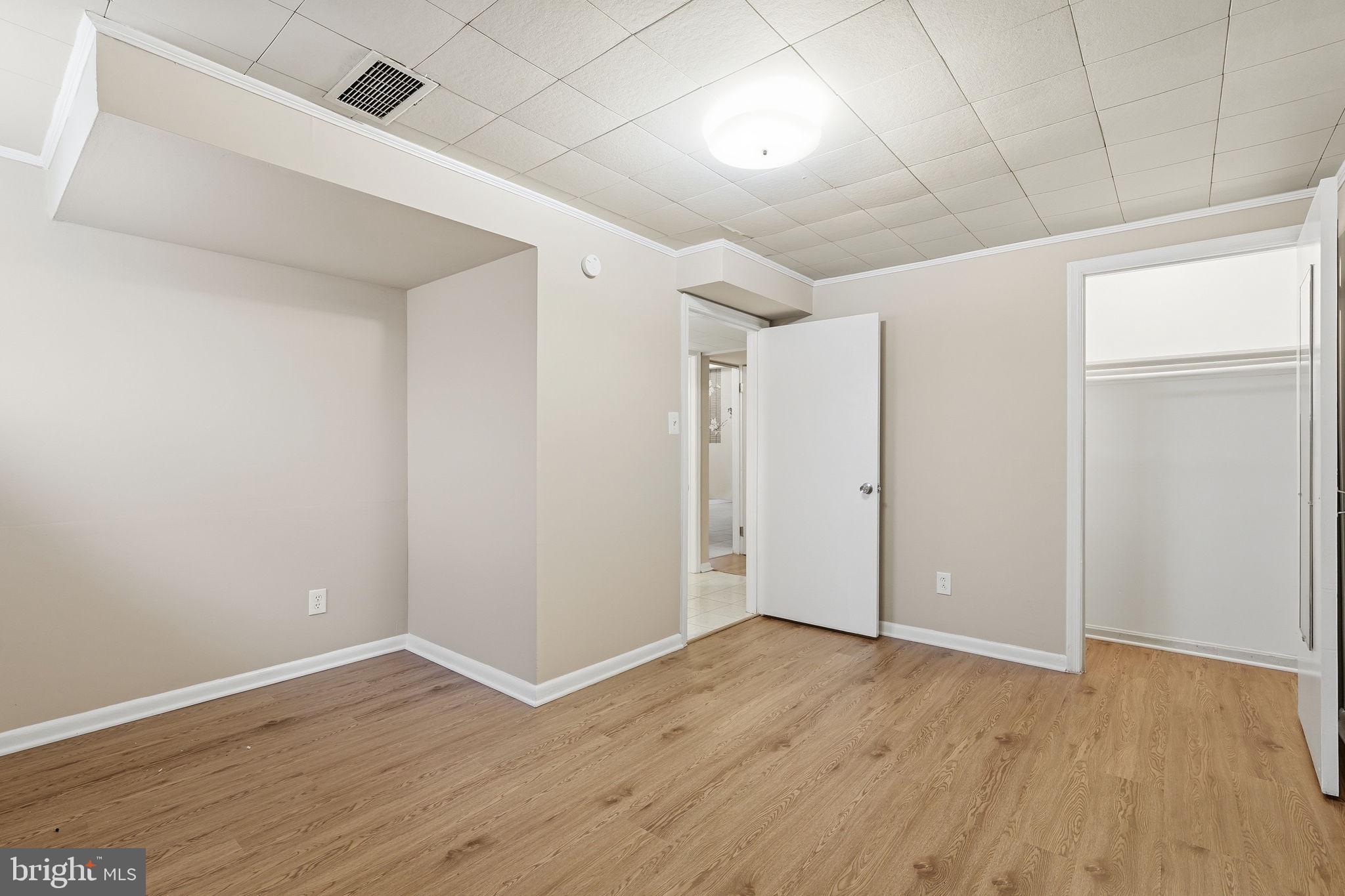 6806 Lemon Road McLean, VA 22101 - Photo 17 of 25