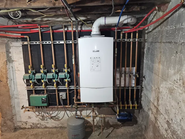 $449,400 | 109 Seymour Street, Bristol, CT 06010