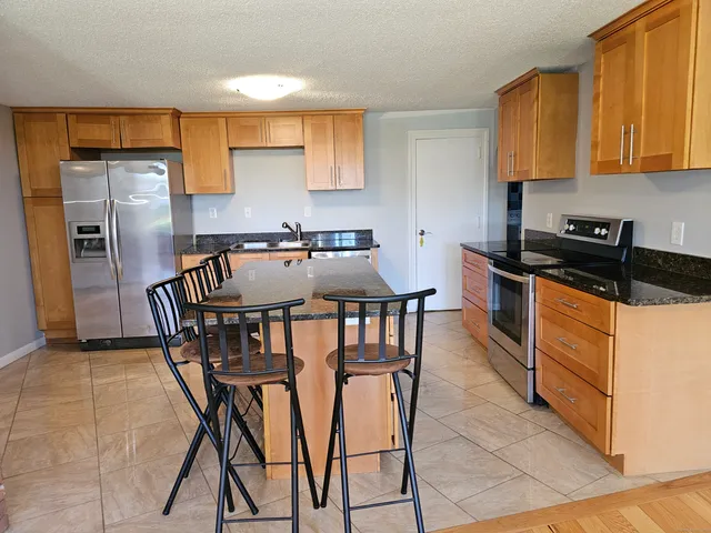 $449,400 | 109 Seymour Street, Bristol, CT 06010