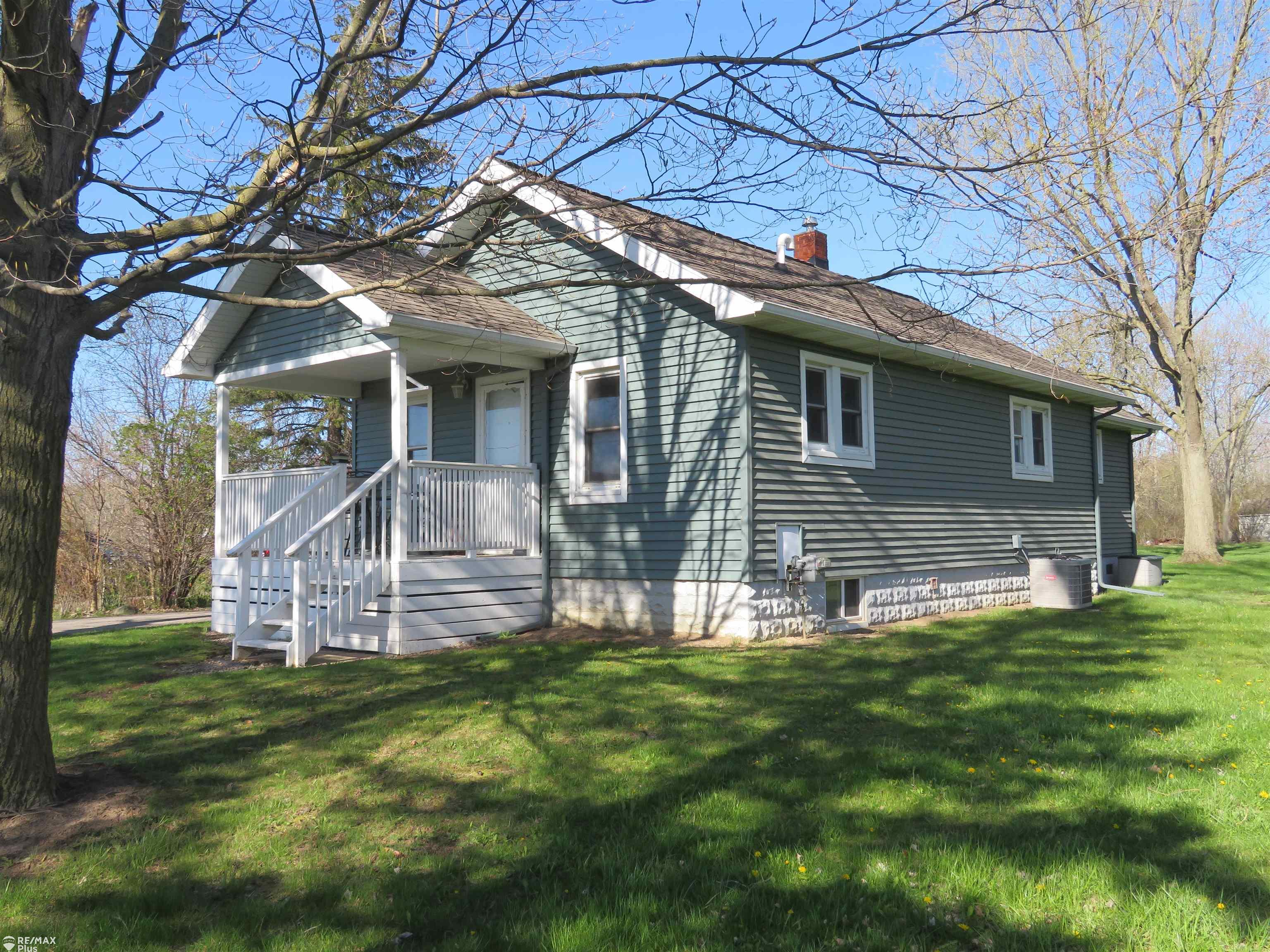 3344 North Irish Road Davison, MI 48423 - Photo 19 of 27 50139915-bf096909-8a6b-4427-b47f-a03ceb980c75.JPG