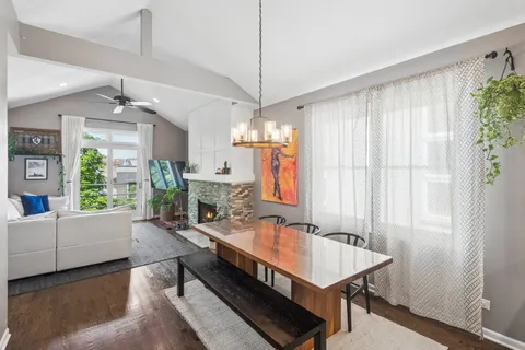 $535,000 | 2333 North Leavitt Street, Unit 3N, Chicago, IL 60647