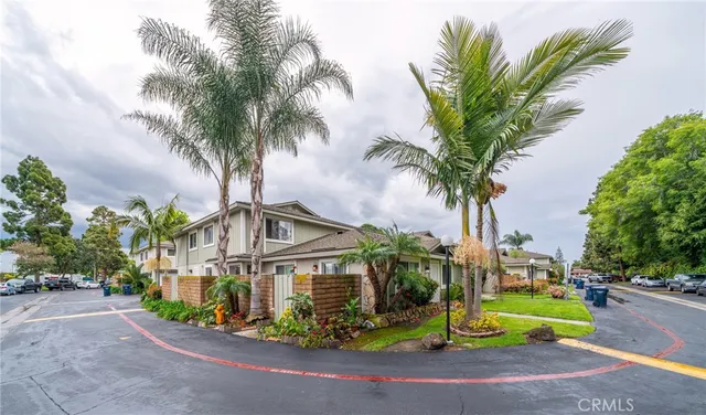 $2,850 | 16385 De Anza Circle, Unit C159, Huntington Beach, CA 92649