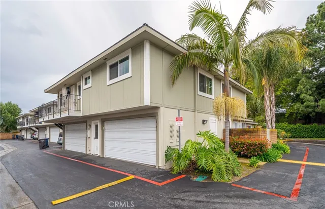 $2,850 | 16385 De Anza Circle, Unit C159, Huntington Beach, CA 92649