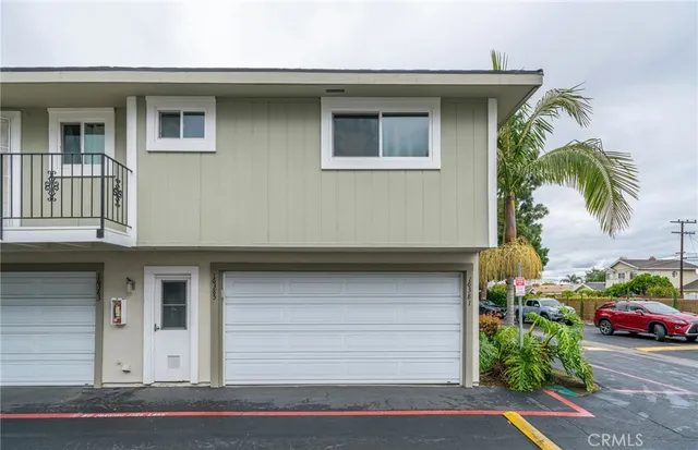 $2,850 | 16385 De Anza Circle, Unit C159, Huntington Beach, CA 92649