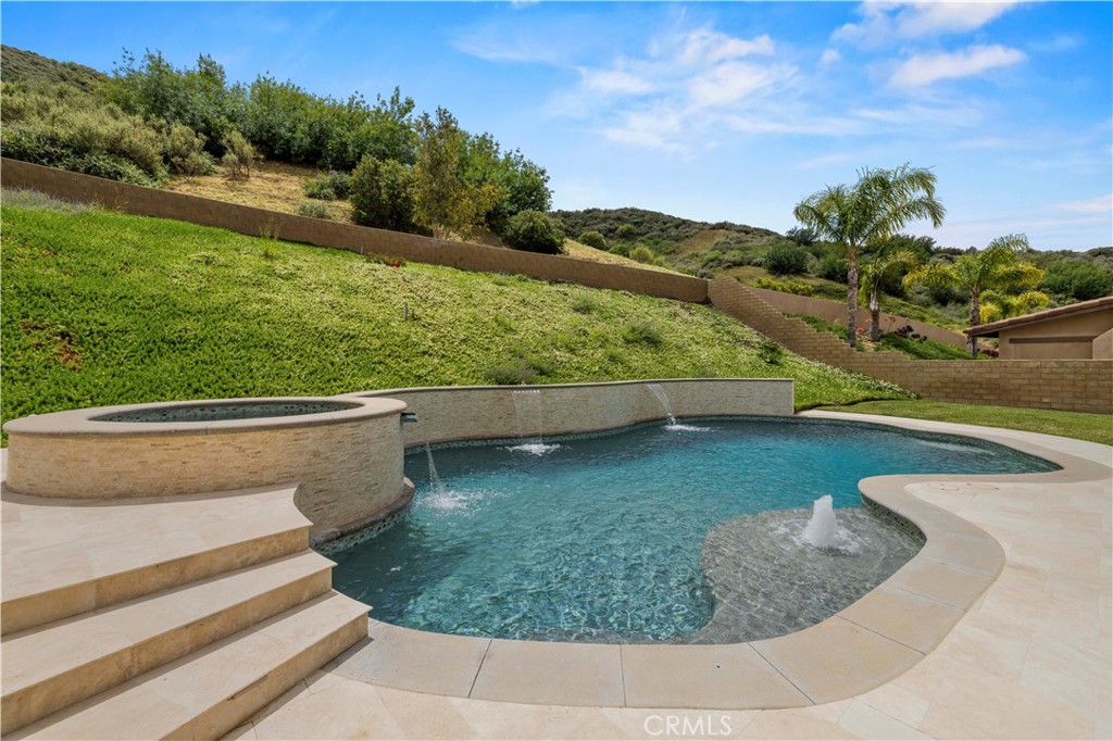 24949 Old Stone Way Stevenson Ranch, CA 91381 - Photo 105 of 111