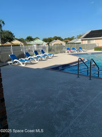 $255,000 | 870 Cross Lake Drive, Melbourne, FL 32901