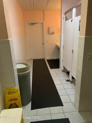 $255,000 | 870 Cross Lake Drive, Melbourne, FL 32901