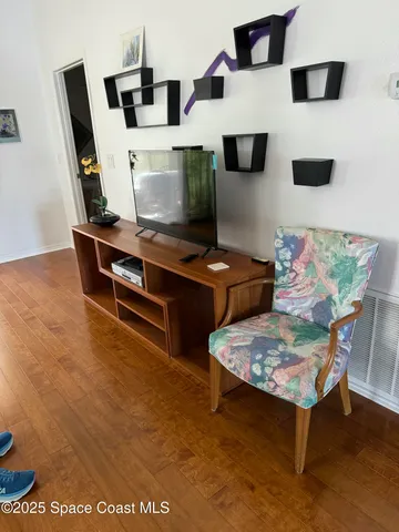 $255,000 | 870 Cross Lake Drive, Melbourne, FL 32901