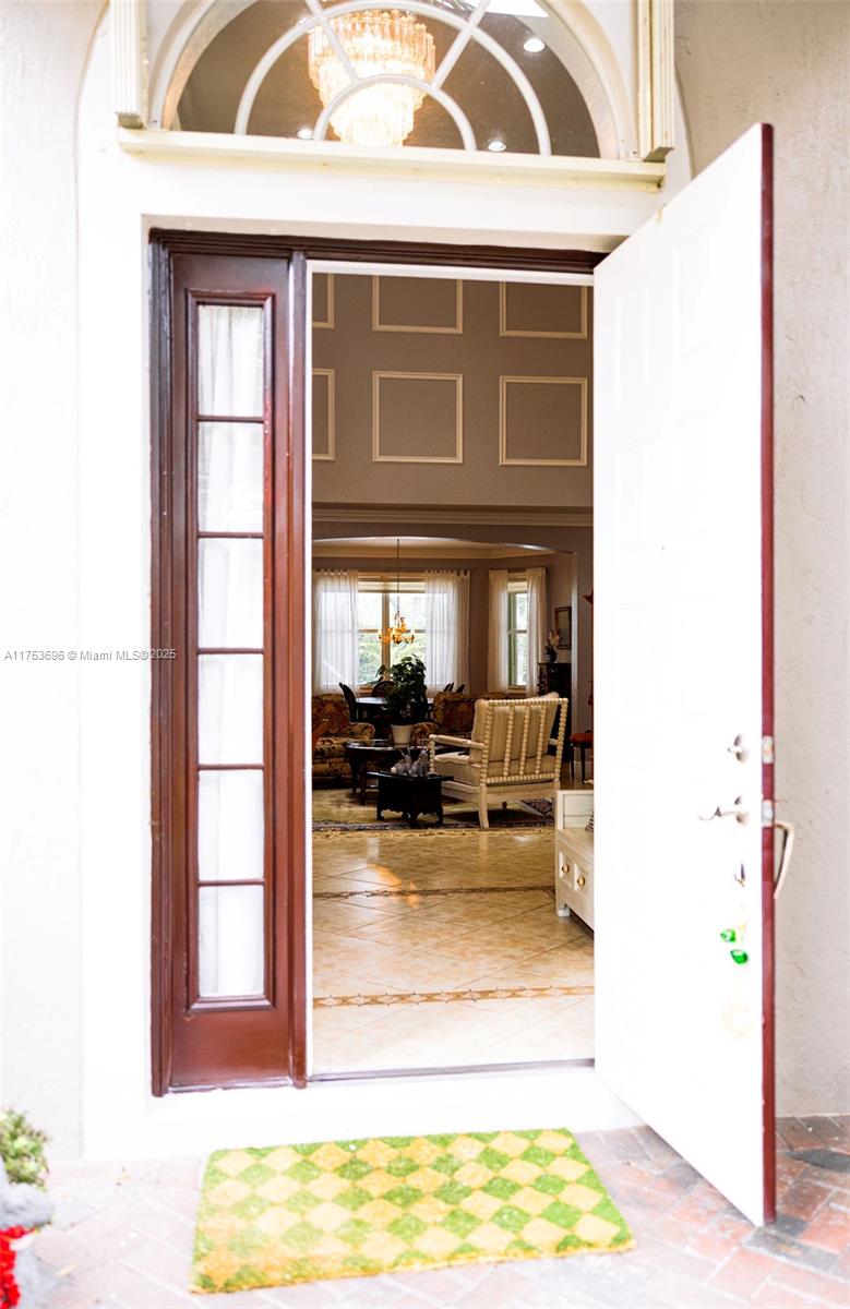 3923 Cascade Terrace Weston, FL 33332 - Photo 5 of 82