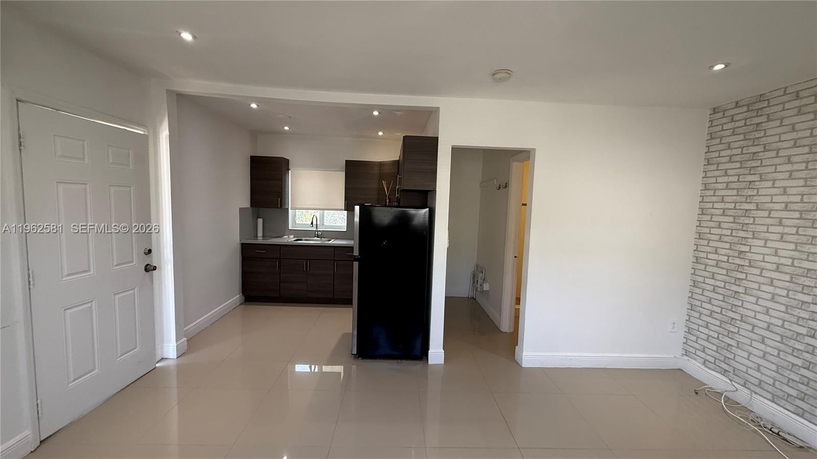 560 Northeast 67th Street, Unit 4 Miami, FL 33138 - Photo 3 of 9