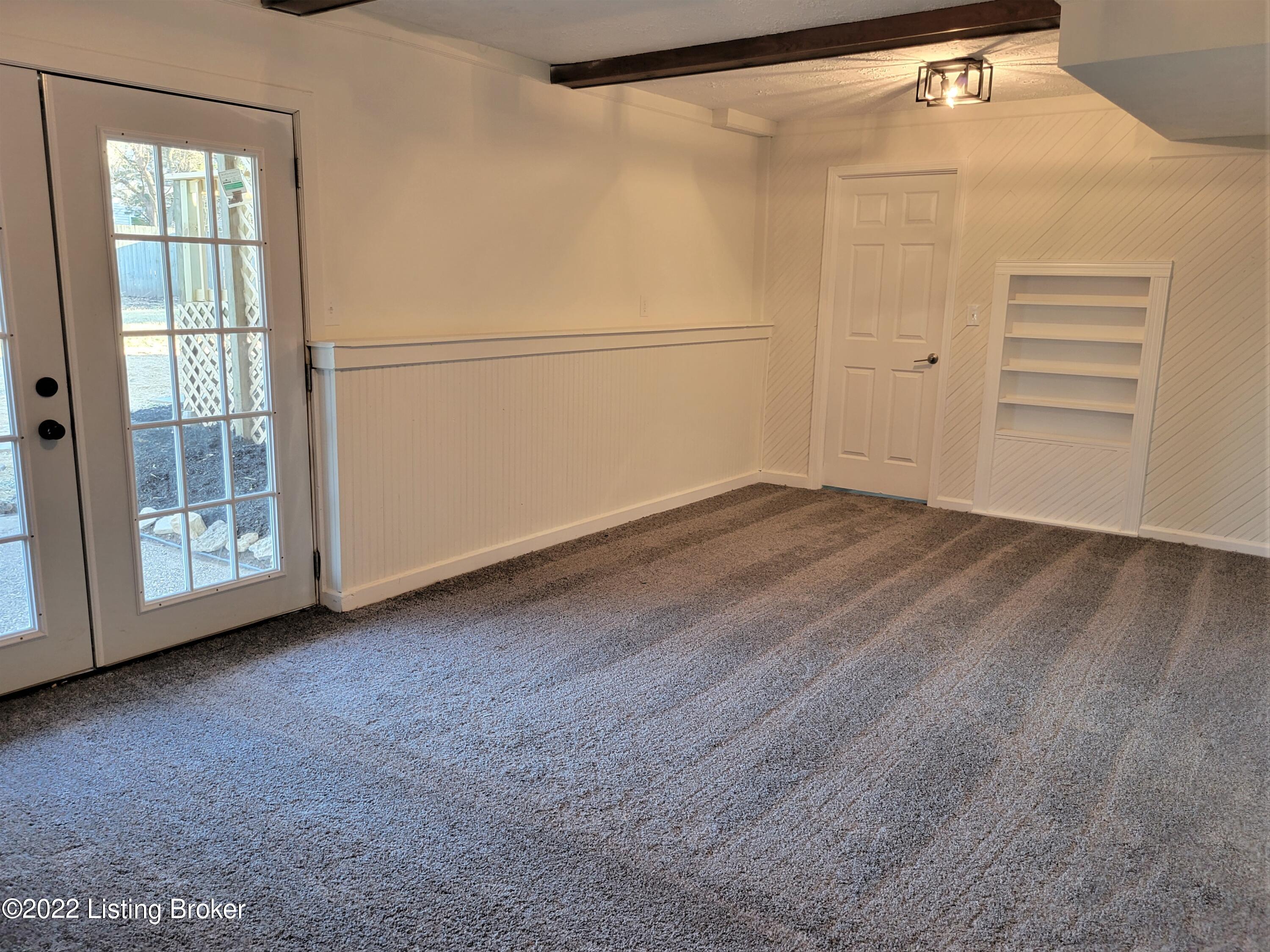 5018 Woodsend Road Louisville, KY 40229 - Photo 40 of 74 Kick Back & Relax