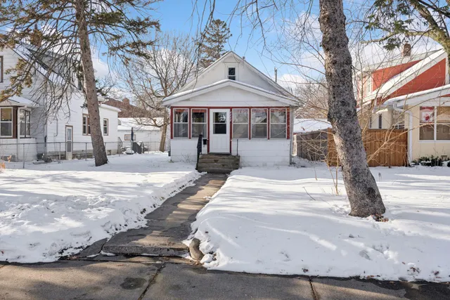$249,900 | 4242 33rd Avenue South, Minneapolis, MN 55406