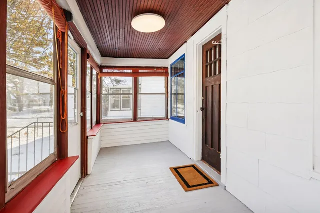 $249,900 | 4242 33rd Avenue South, Minneapolis, MN 55406