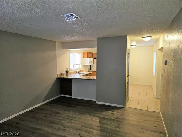 $1,085 | 5118 Garden Lane, Unit B, Las Vegas, NV 89119