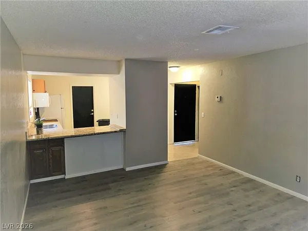 $1,085 | 5118 Garden Lane, Unit B, Las Vegas, NV 89119