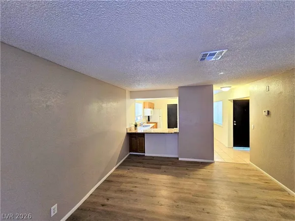 $1,085 | 5118 Garden Lane, Unit B, Las Vegas, NV 89119