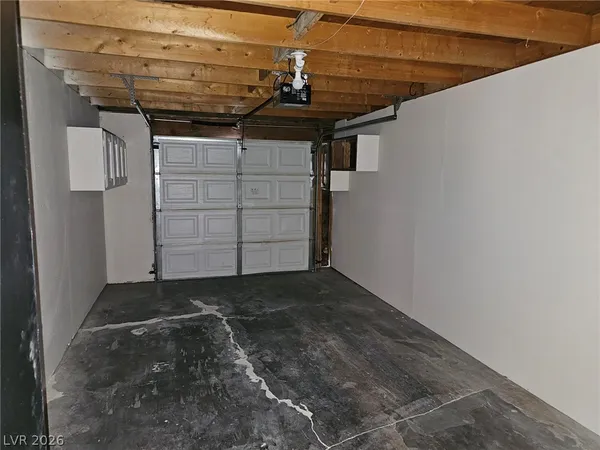 $1,085 | 5118 Garden Lane, Unit B, Las Vegas, NV 89119