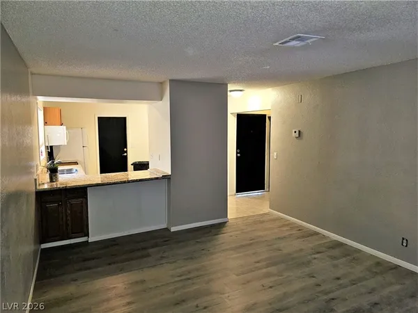 $1,085 | 5118 Garden Lane, Unit B, Las Vegas, NV 89119