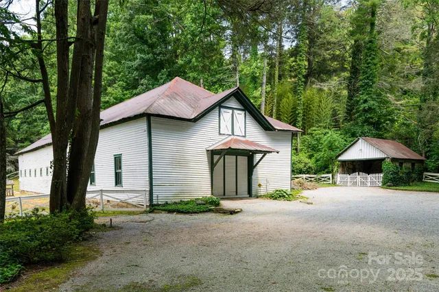 $5,900,000 | 2531 Little River Road, Hendersonville, NC 28739