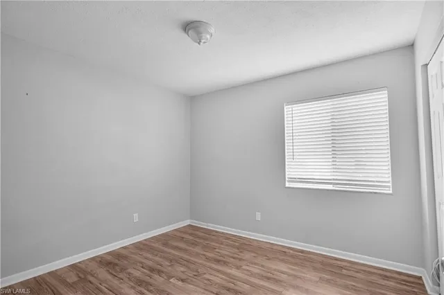 $1,700 | 4617 Bayshore Drive, Unit H2, Naples, FL 34112