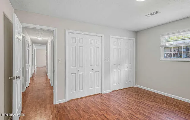 $289,800 | 138 North Douglas Avenue, Rockwood, TN 37854